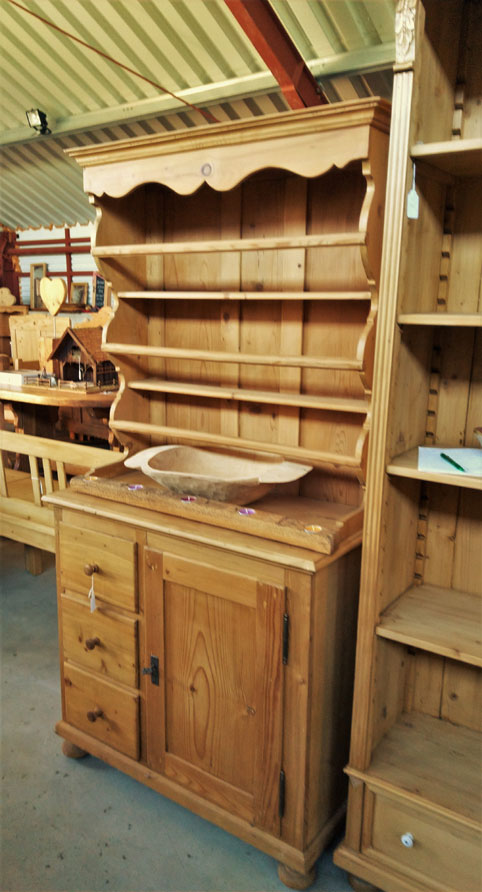 Brotschränke | Bauernmöbel Restauration | Bauernmöbel Klinik